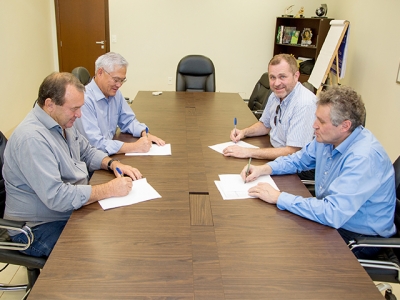 CCAB Agro e Grupo InVivo consolidam aliança estratégica